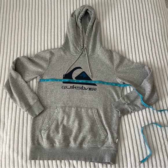 Quiksilver Hoodie Men’s Small Grey With Navy Logo Drawstrings - Picture 8 of 16